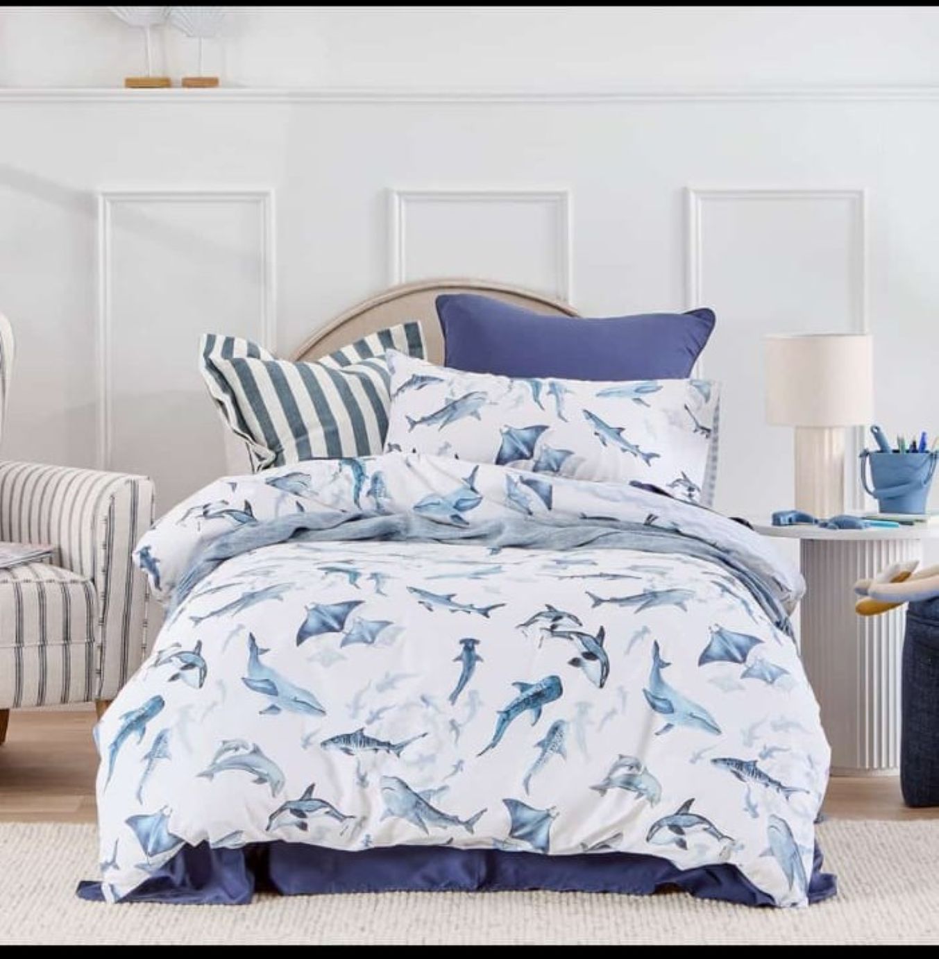 Fishes Bedsheet And Free pillowcase