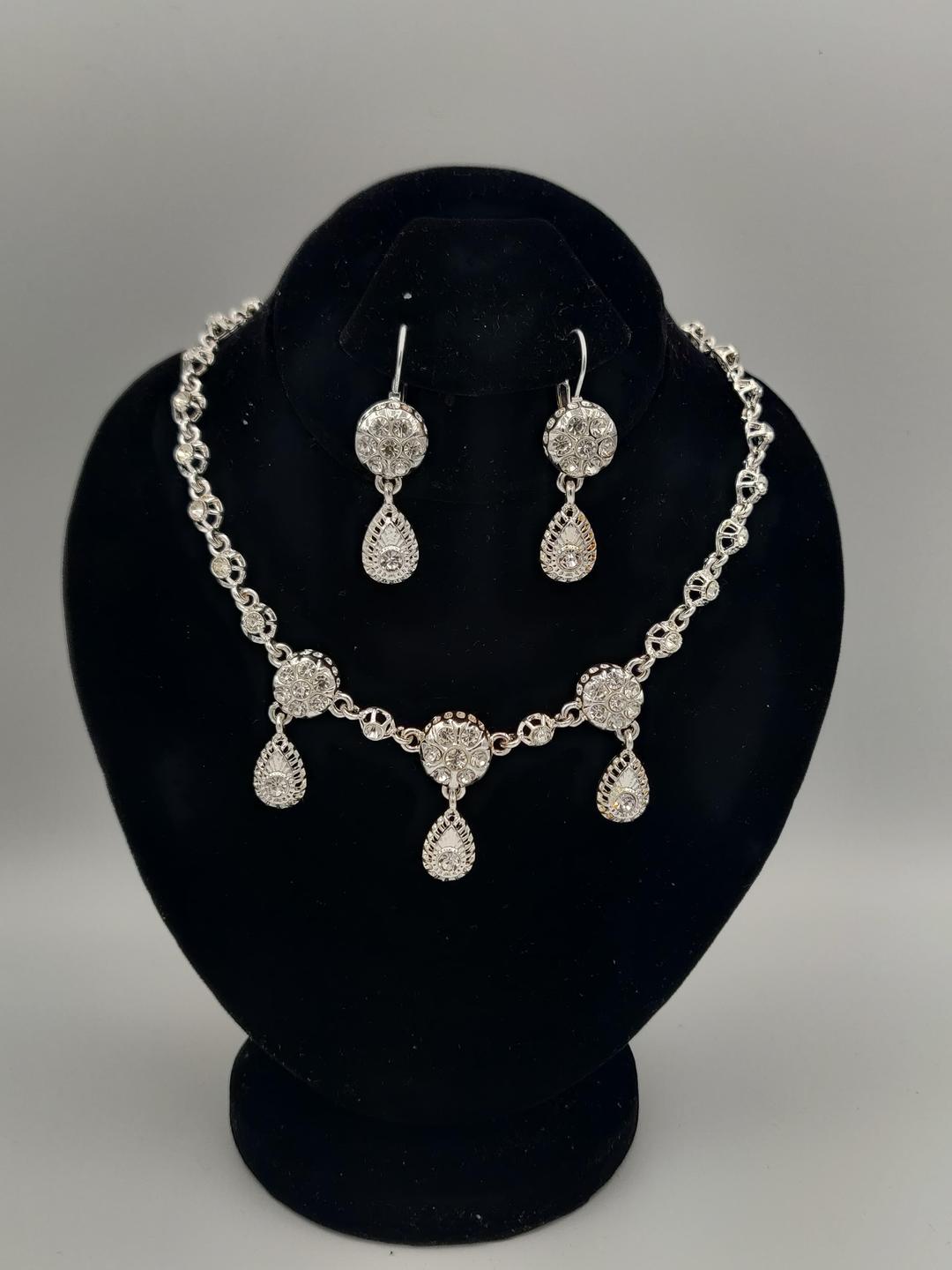 Silver Plated Crystal Artificial Set