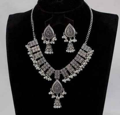 Antique Style Artificial Choker Set