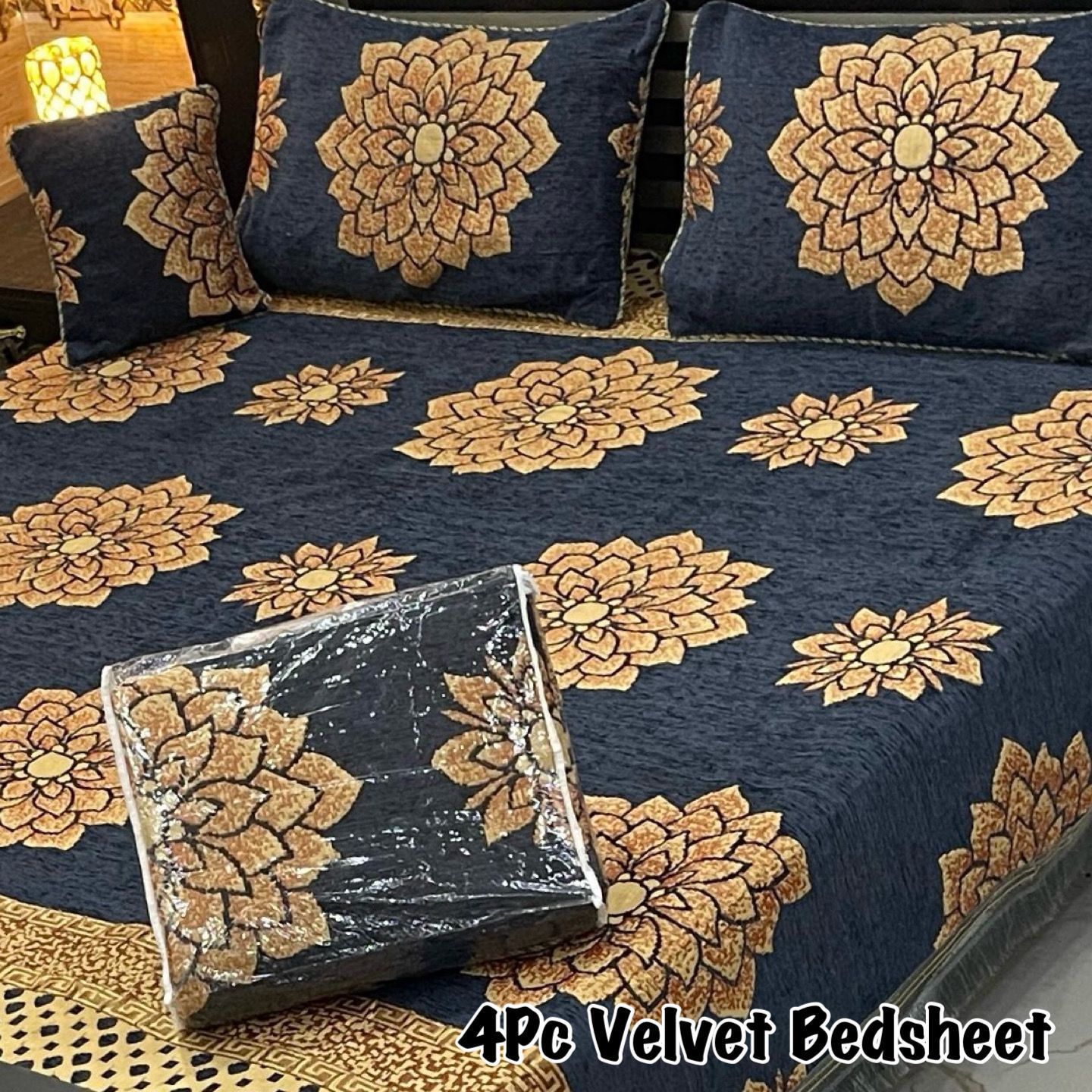 Luxury 4Pc Velvet Jacquard Bedsheet Set – Soft & Stylish Bedding